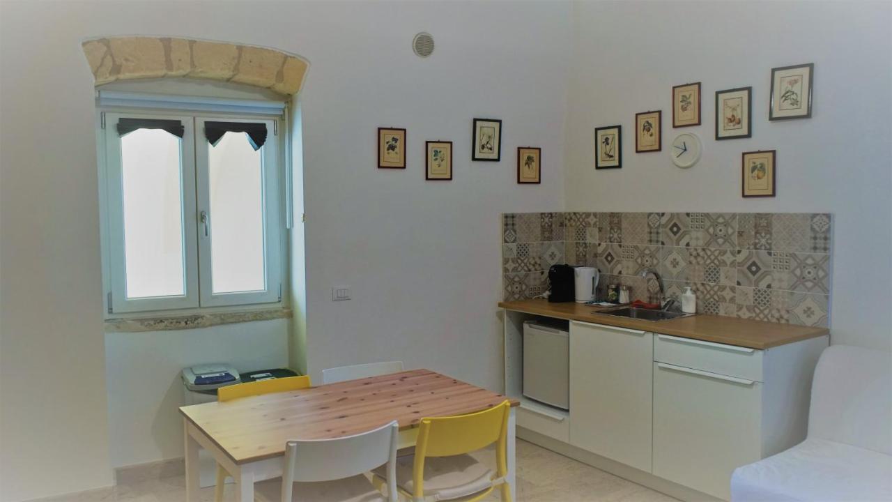 B&B Piazza Garibaldi 圣埃拉莫因科莱 外观 照片