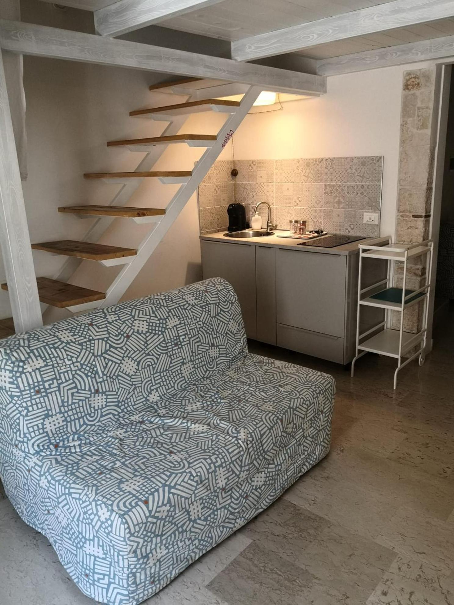 B&B Piazza Garibaldi 圣埃拉莫因科莱 外观 照片