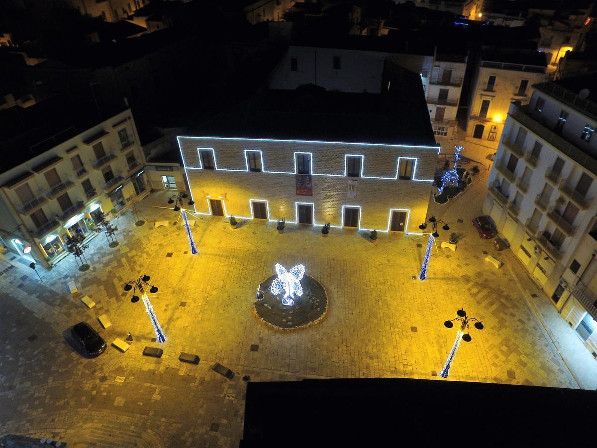 B&B Piazza Garibaldi 圣埃拉莫因科莱 外观 照片