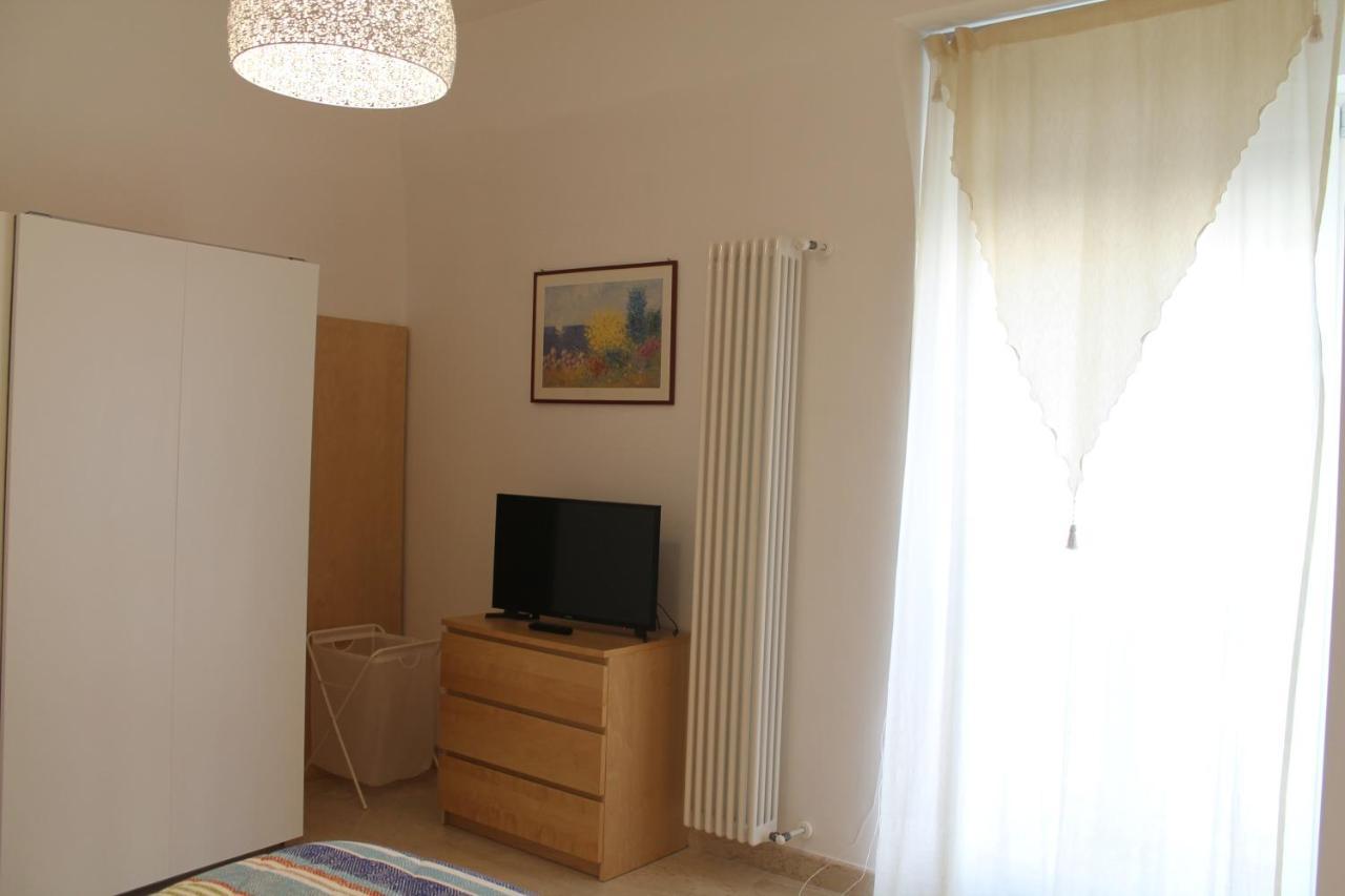 B&B Piazza Garibaldi 圣埃拉莫因科莱 外观 照片