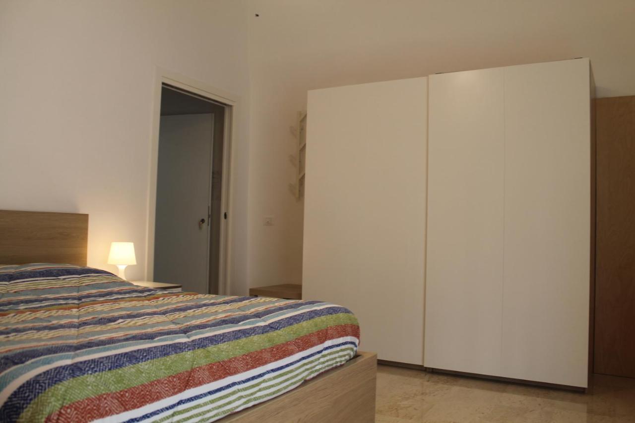 B&B Piazza Garibaldi 圣埃拉莫因科莱 外观 照片